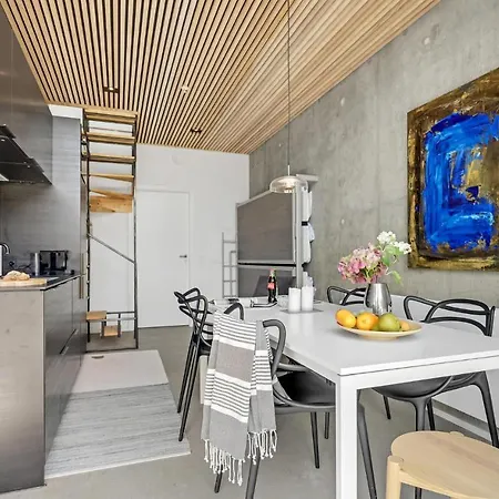 Stunning In C With Kitchen Aarhus